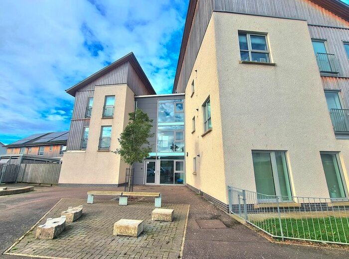 2 Bedroom Flat To Rent In The Waggonway, Tranent, EH33