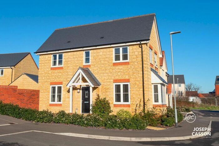 3 Bedroom Detached House For Sale In Azalea Drive, Wilstock Village, North Petherton, Bridgwater TA5