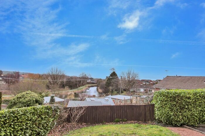 1 Bedroom Flat For Sale In Fig Tree Court, Canal Hill, Tiverton, EX16