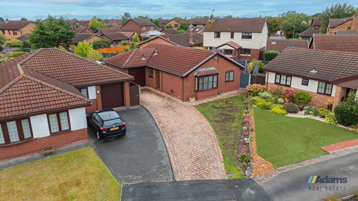 3 Bedroom Bungalow For Sale In Gainford Close, Parklands, Widnes, WA8