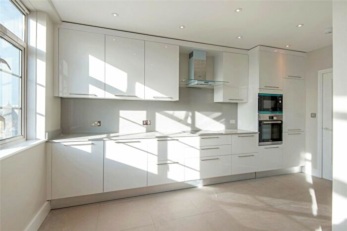 2 Bedroom Apartment To Rent In Grove End Gardens, Grove End Road, St Johns Wood, London, NW8