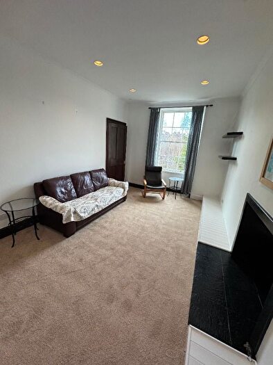 1 Bedroom Flat To Rent In Broughton Street, Broughton, Edinburgh, EH1