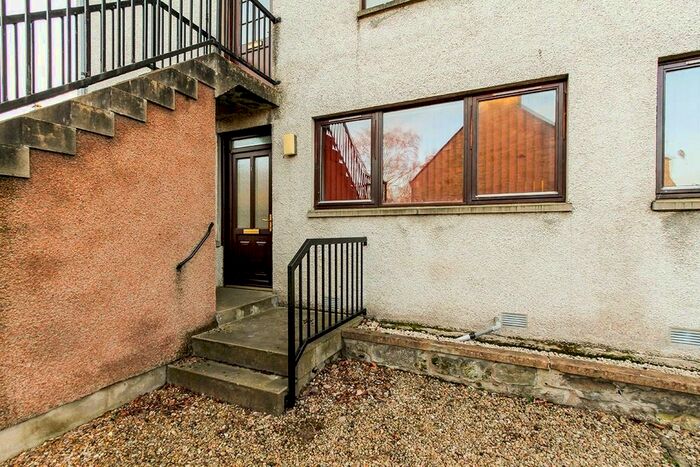 1 Bedroom Flat To Rent In Hawthorn Court, Elgin, Morayshire IV30