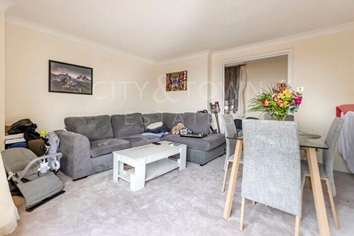 1 Bedroom Apartment To Rent In Cumberland Mills Square, London, E14