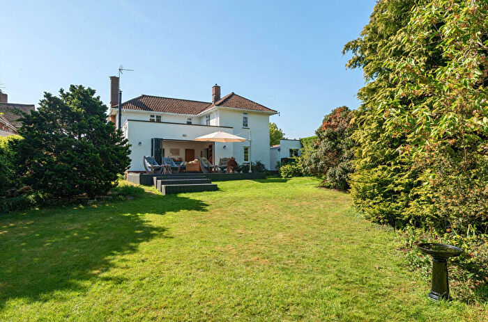 3 Bedroom Detached House For Sale In Richard Place, Tewkesbury, Gloucestershire, GL20