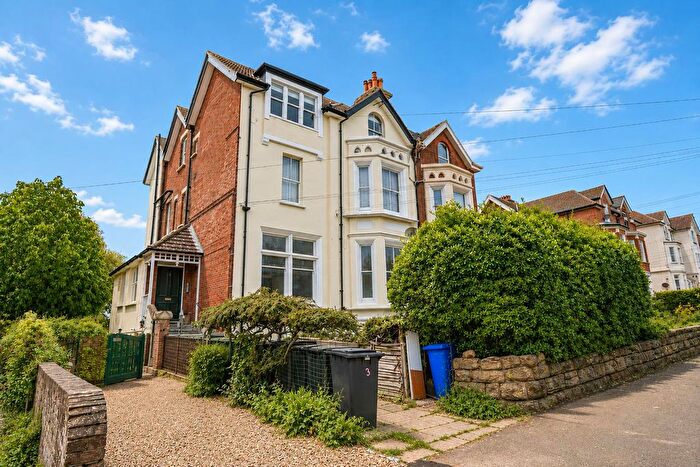 1 Bedroom Flat For Sale In Albany Road, St. Leonards-On-Sea, TN38