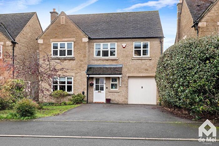 4 Bedroom Detached House For Sale In The Finches, Greet, Winchcombe, GL54
