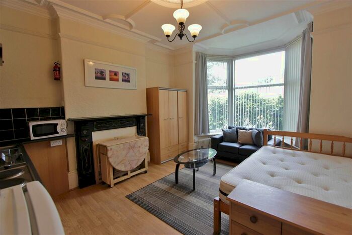 1 Bedroom Flat To Rent In Ecclesall Road, Sheffield, S11