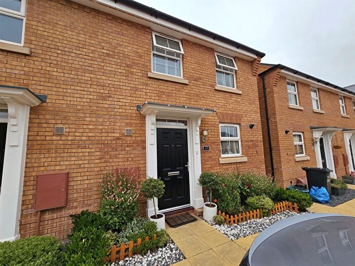 3 Bedroom Semi-Detached House For Sale In Rossiter Road, Cheddon Fitzpaine, Taunton, Somerset, TA2