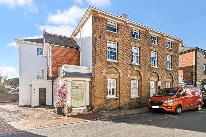 2 Bedroom House To Rent In King Street, Emsworth, PO10