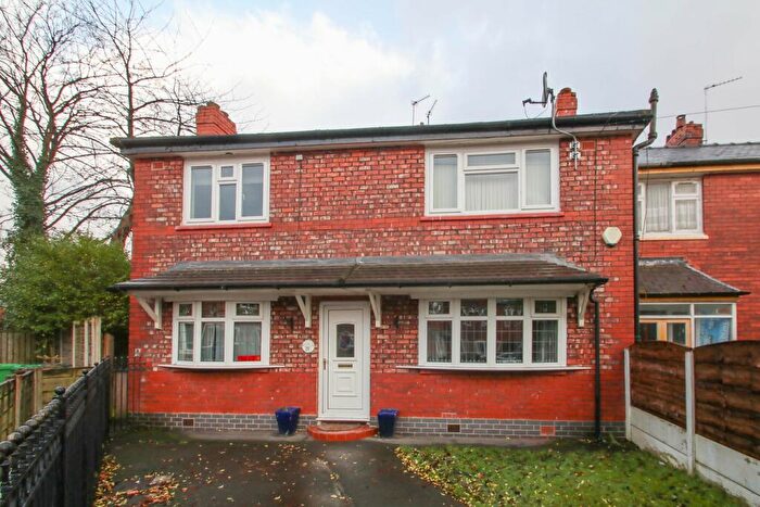 2 Bedroom Apartment To Rent In Leeswood Avenue, Chorlton, Manchester, M21