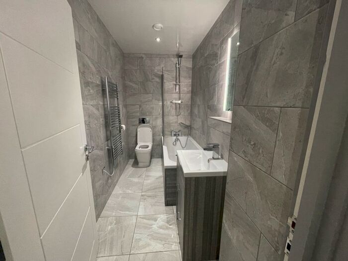 1 Bedroom Flat To Rent In Danum House, Doncaster, DN1