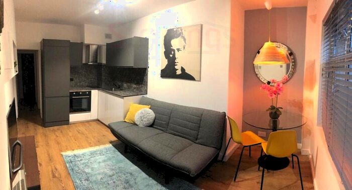 Studio To Rent In Edgwarebury Lane, Edgware, HA8