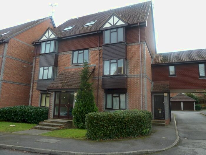 1 Bedroom Studio To Rent In Rowe Court, Grovelands Road, Reading, RG30