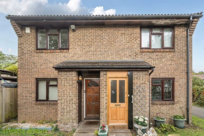 1 Bedroom Flat For Sale In Sheldon Close, London, SE20