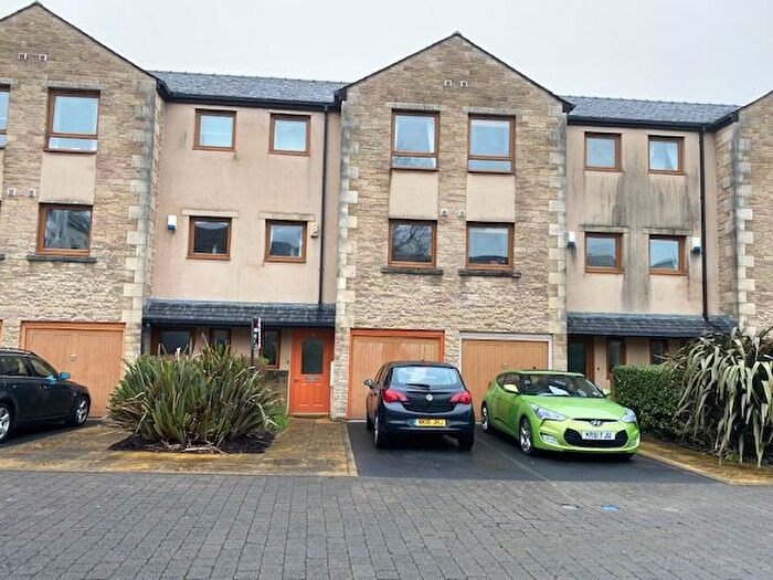 3 Bedroom Property To Rent In Waterside, Lancaster, LA1