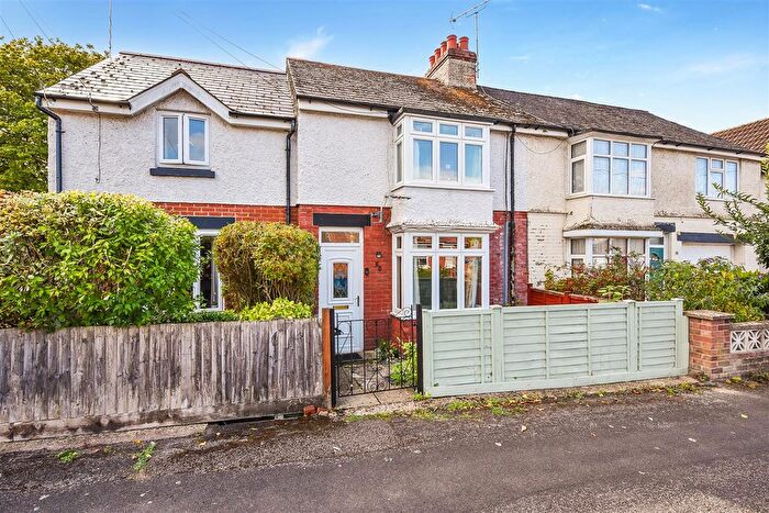 2 Bedroom Property For Sale In Dunmow Road, Andover, SP10