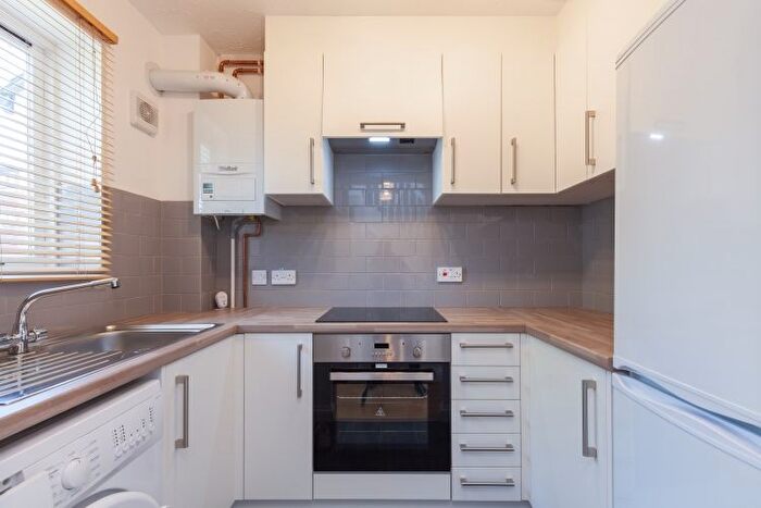 1 Bedroom Terraced House To Rent In Heron Drive, Bicester, OX26