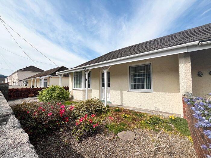 2 Bedroom Semi-Detached Bungalow For Sale In Edward Street, Cwmgwrach, Neath, SA11