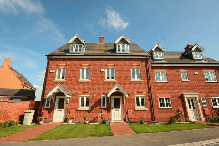 4 Bedroom House To Rent In Parker Close, Stamford, PE9