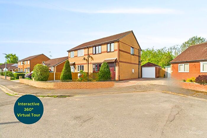 3 Bedroom Semi-Detached House For Sale In Fulford Crescent, New Holland, North Lincolnshire, DN19