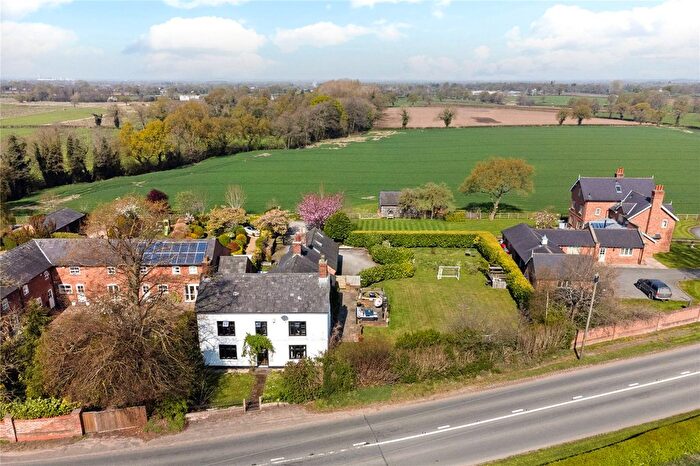 7 Bedroom Detached House For Sale In London Road, Allostock, Knutsford, Cheshire, WA16