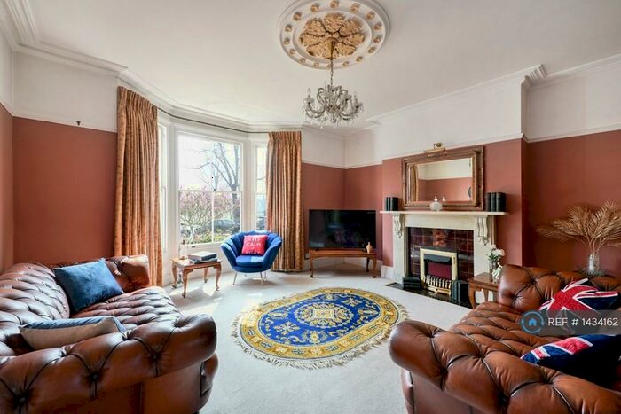 4 Bedroom Terraced House To Rent In Chesterton Road, Cambridge, CB4