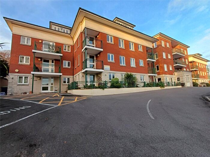 1 Bedroom Apartment For Sale In Peelers Court, St Andrews Road, Bridport, Dorset, DT6