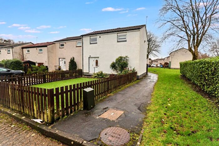 2 Bedroom End Of Terrace House For Sale In Parksail Drive, Erskine, Renfrewshire, PA8