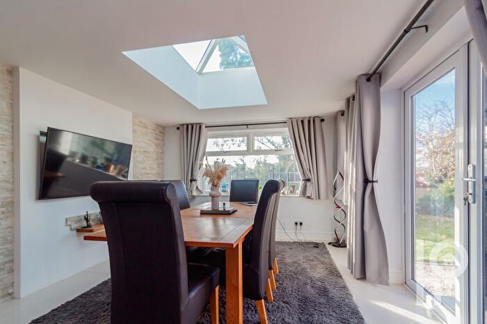 4 Bedroom Detached House For Sale In Nelson Avenue, Minster On Sea, ME12