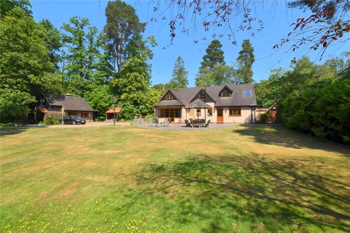 3 Bedroom Detached House For Sale In Seven Hills Road, Cobham, KT11