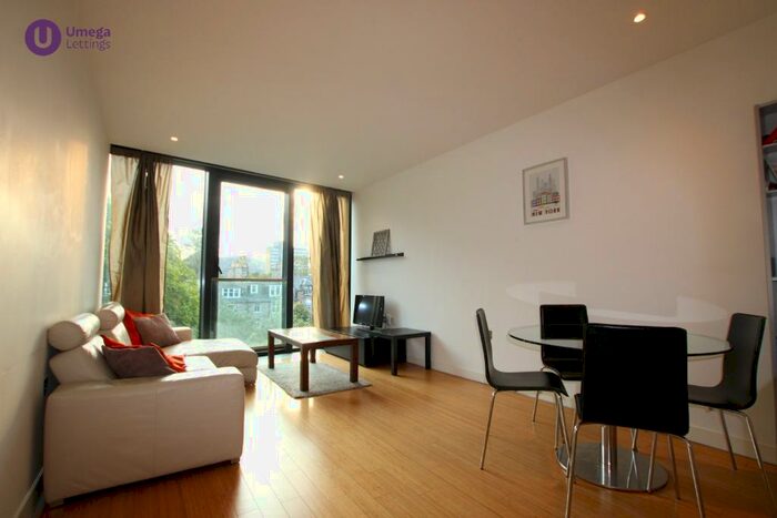 2 Bedroom Flat To Rent In Simpson Loan, Quartermile, Edinburgh, EH3