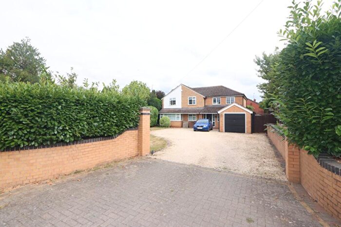 4 Bedroom Detached House For Sale In Mill Lane, Blakedown, Blakedown, DY10