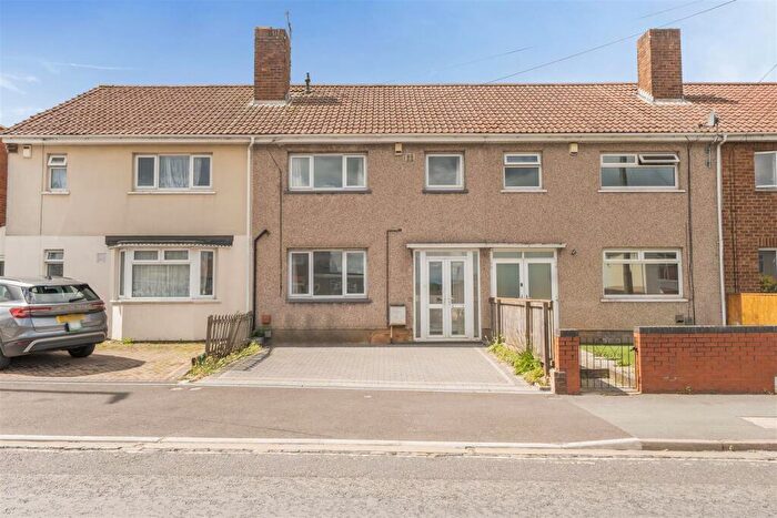3 Bedroom Terraced House For Sale In Broomhill Road, Broomhill, Bristol, BS4