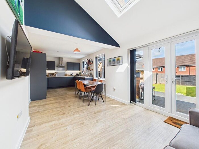 4 Bedroom Detached House For Sale In Tarry Way, Northampton, Northamptonshire, NN2