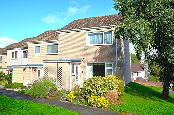 2 Bedroom End Terrace House For Sale In Willow Green, Saltash, Cornwall, PL12