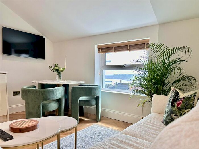 1 Bedroom Property To Rent In Blenheim Terrace, Scarborough, YO12