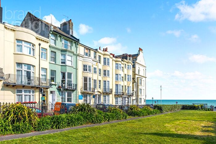 2 Bedroom Flat For Sale In New Steine, Brighton, East Sussex, BN2