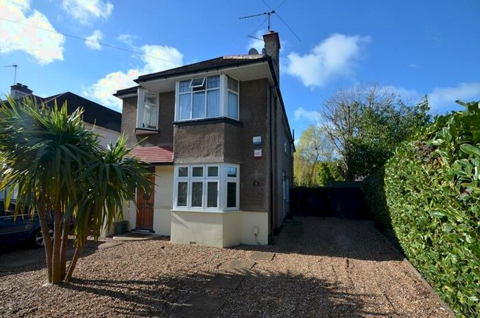 2 Bedroom Maisonette To Rent In The Close, Eastcote, HA5