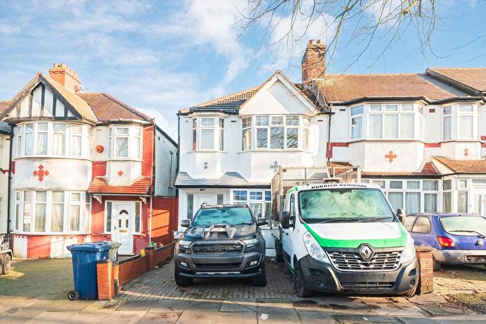 3 Bedroom Semi Detached House For Sale In St. Augustines Avenue, Ealing, W5