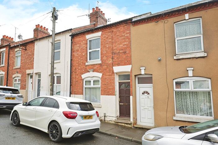 3 Bedroom Terraced House For Sale In Essex Street, Northampton, NN2