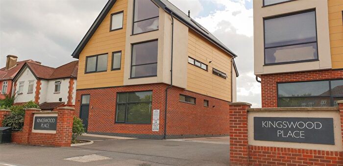 1 Bedroom Flat To Rent In Aster Court, Kingswood Place, Hayes, UB4