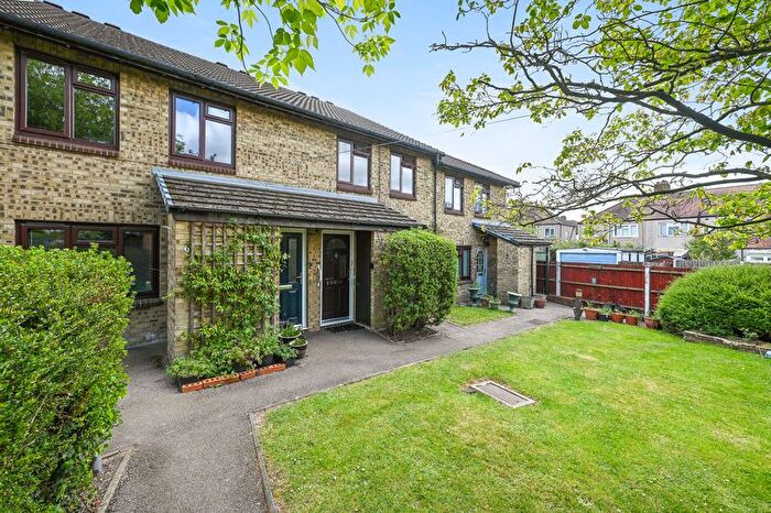 1 Bedroom Property For Sale In Bladon Gardens, North Harrow, HA2