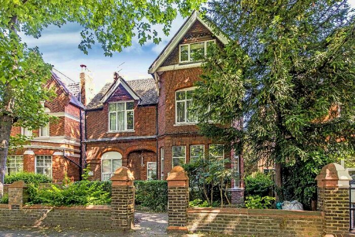 1 Bedroom Flat To Rent In Barrowgate Road, London, W4