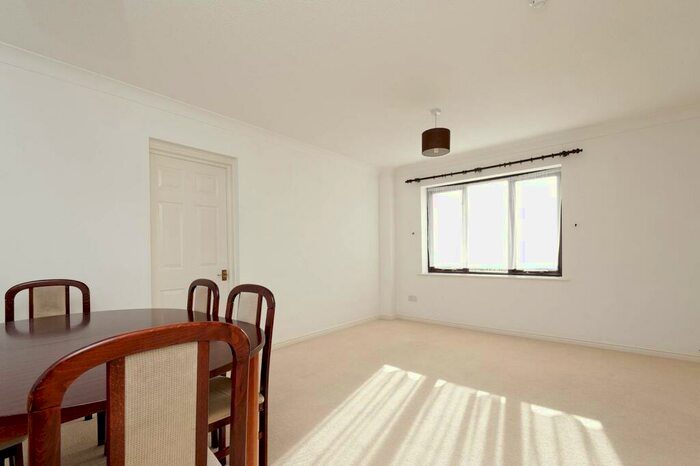 1 Bedroom Flat To Rent In Robina Close, Northwood Hills, Northwood, HA6