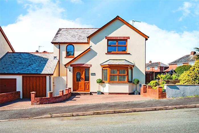 3 Bedroom Link Detached House For Sale In Blackbridge Drive, Milford Haven, Pembrokeshire, SA73