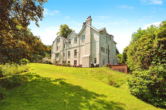 1 Bedroom Flat For Sale In Tunbridge Wells, Kent, TN3