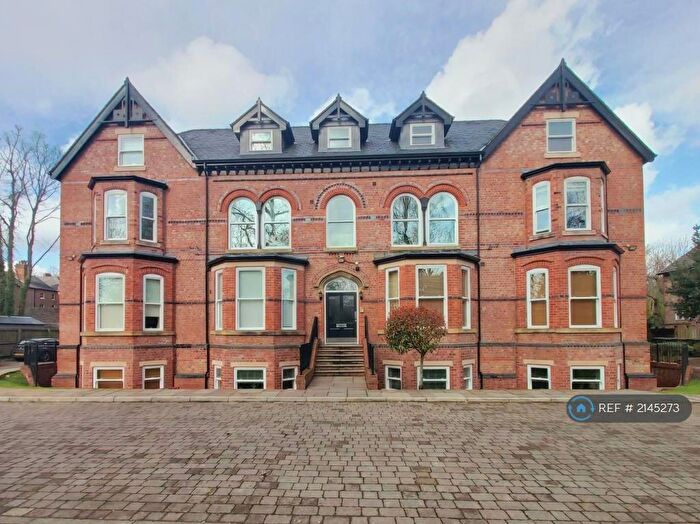 2 Bedroom Flat To Rent In Brentwood Court, Eccles, Manchester, M30
