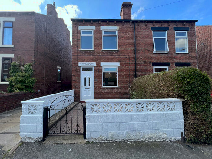 2 Bedroom Semi-Detached House To Rent In Coupland Road, Garforth, LS25