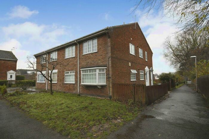 2 Bedroom Maisonette To Rent In Arran Square, Mansfield, NG19
